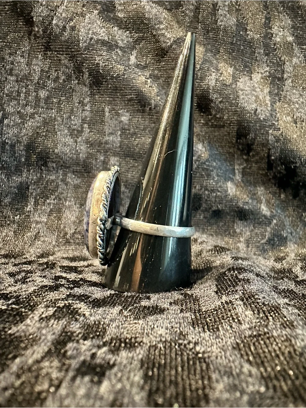 Silver Ring with Blue Stone - Elegant Women’s Fashion Jewelry